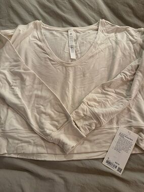lululemon athletica Scoop Neck Long Sleeve Top - Cream